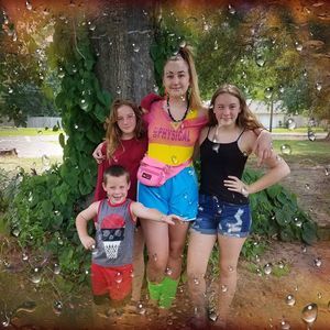 Meet your Posher, Nicole